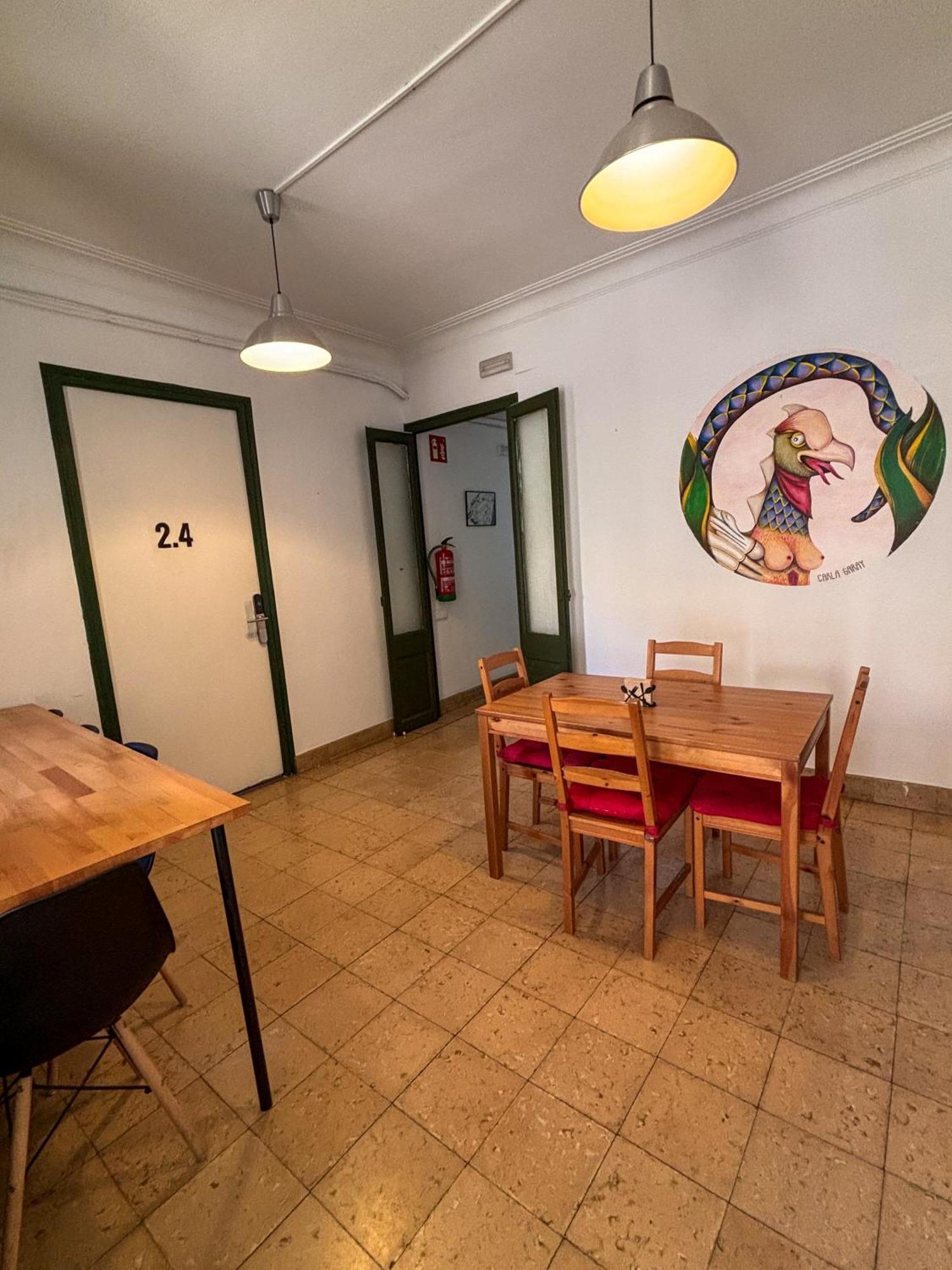 Tarragona Hostel Exterior photo