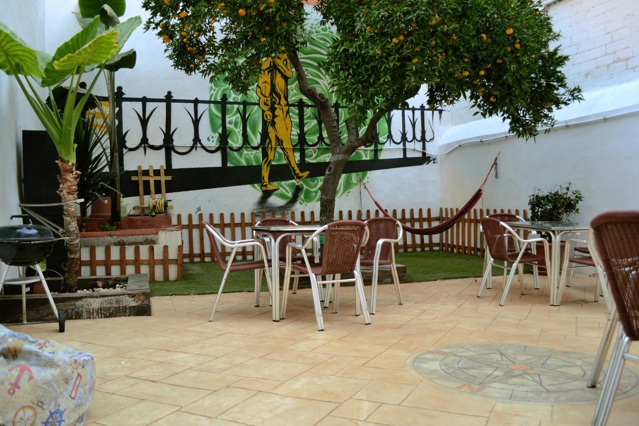 Tarragona Hostel Exterior photo